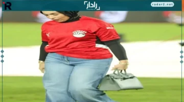 سعر حجاب زوجة محمد صلاح من براند مصري يلفت الأنظار